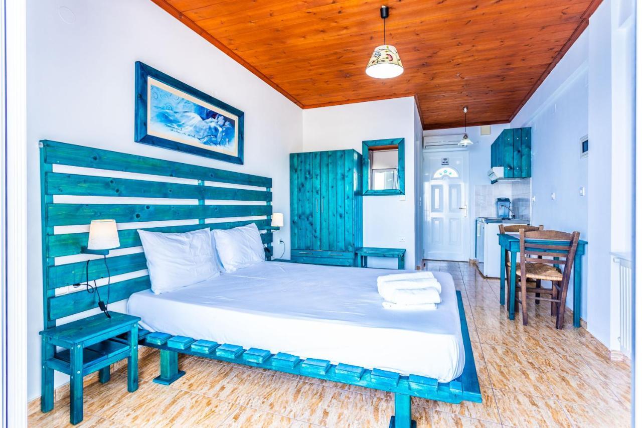 The Life Suites Лимнионас Экстерьер фото